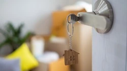 В Правительстве РФ утвердили порядок выдачи жилищных сертификатов для детей-сирот