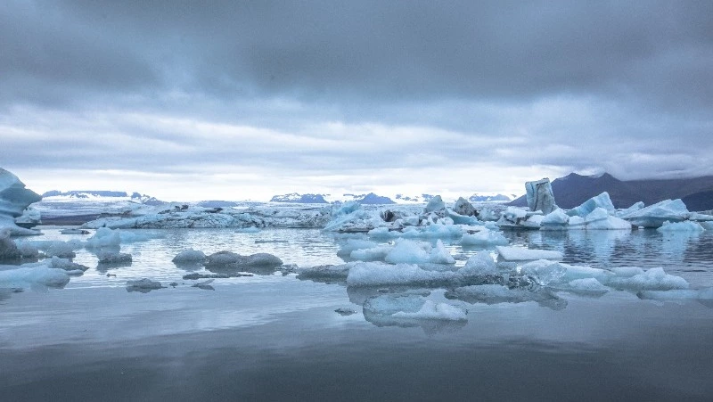 Сахалинцев предупредили об опасности выхода на лед в заливе Мордвинова 6 февраля