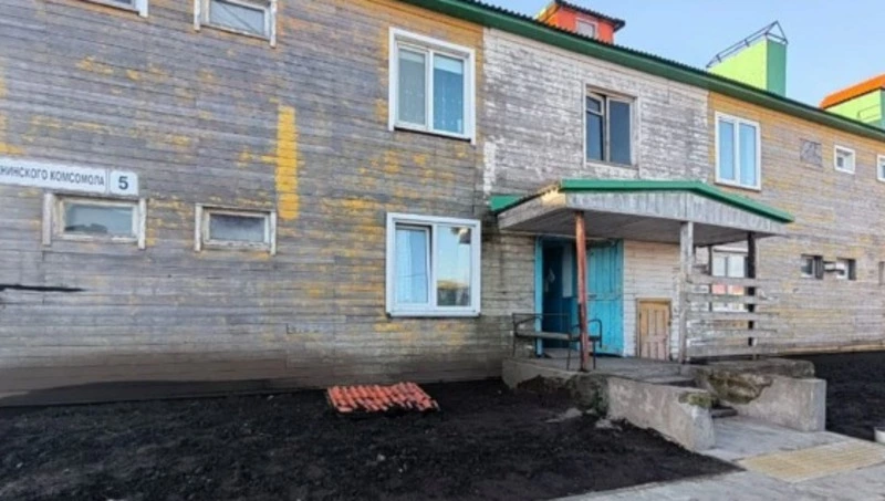 Инвалиду с Курил установили пандус в подъезде только после иска прокуратуры