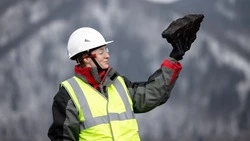 Российские женщины стали в два раза чаще интересоваться рабочими и производственными специальностями