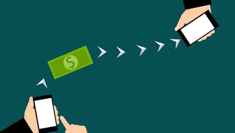 Центробанк опроверг слухи о планах следить тщательнее за переводами россиян