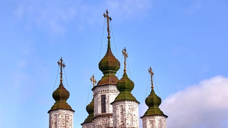 Церковный праздник 7 февраля 2026: традиции, строгие запреты и народные приметы дня