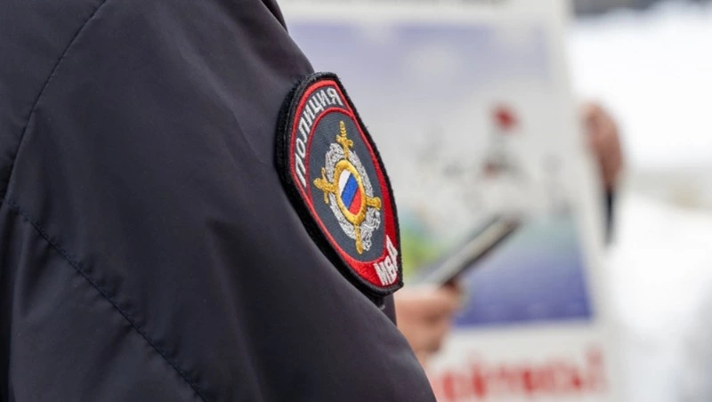 Жительница Невельска избила полицейского в попытке отстоять супруга 