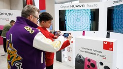 Сахалинцы смогут купить смартфоны HUAWEI со скидкой до 8 тысяч рублей в МТС