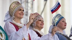 Губернатор Валерий Лимаренко поздравил сахалинцев и курильчан с Днем России