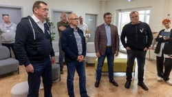 Сергей Кириенко и Валерий Лимаренко посетили филиал фонда «Защитники Отечества»