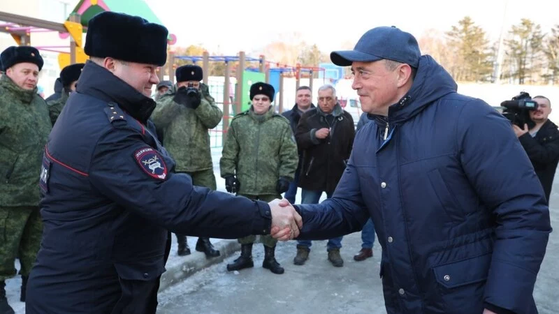 На Кунашире ключи от квартир получили сразу 129 семей