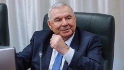 80-летний юбиляр Юрий Выголов рассказал, как сохранить ценные земли для Сахалина