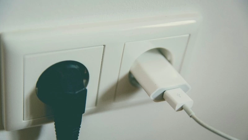 Масштабные отключения электричества на Сахалине: кто останется без света 27 января?