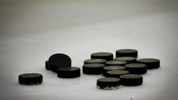 Чемпионат мира по хоккею в Канаде отменили из-за COVID-19 у российского спортсмена