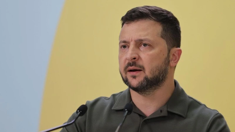 «Нужна встреча на уровне лидеров»: Зеленский желает встретиться с Путиным