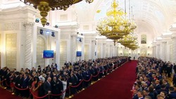 В Кремлевском дворце началась церемония инаугурации Владимира Путина