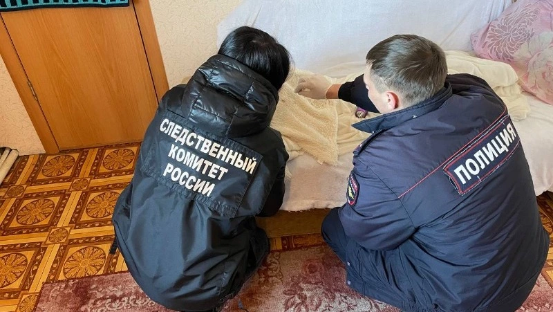 Житель Поронайска до смерти запинал собутыльника