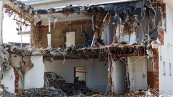 Сотни человек погибли и тысячи пострадали в результате землетрясения в Турции