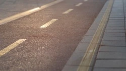 В Невельском районе начали готовить к асфальтированию участок трассы