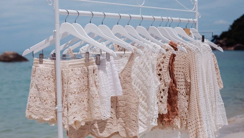 Специалисты посоветовали сахалинцам собрать умный гардероб с вещами, которые легко сочетать 