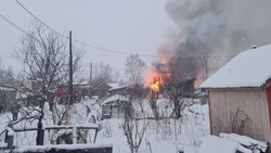 Пожарные потушили чердак бани в Корсаковском районе 20 марта