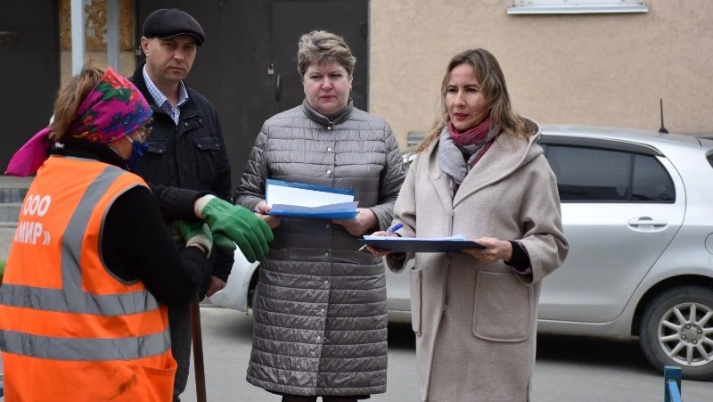 На Сахалине развивают летний стандарт уборки дворов