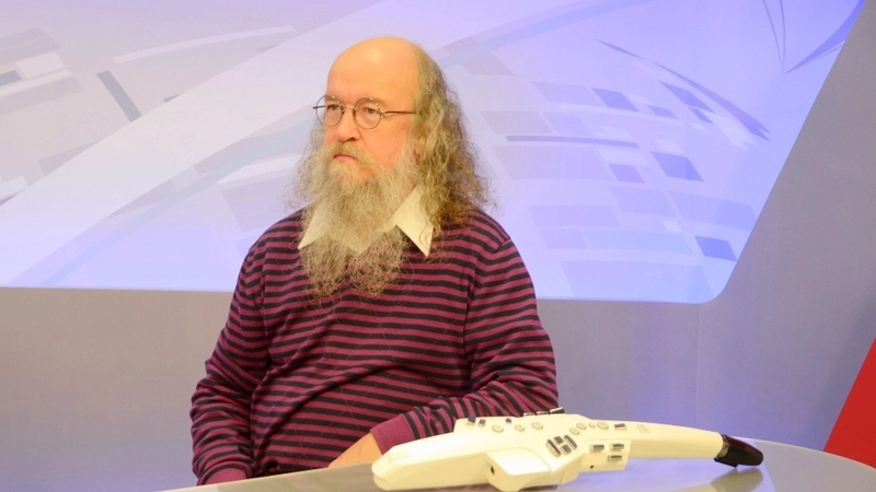 На Сахалине Летов сыграл с немым