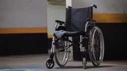 Женщину с инвалидностью устроят на работу в медицинский диспансер в Южно-Сахалинске