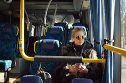 Скидка за безнал, электробусы, поездки оптом: чем удивят пассажиров Южно-Сахалинска