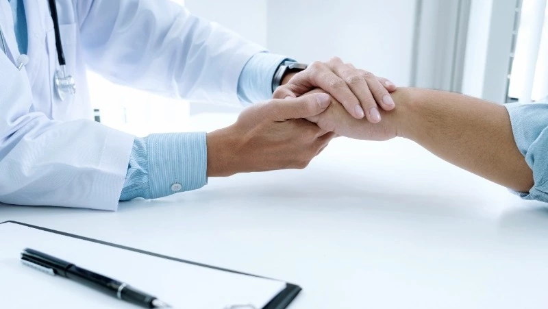 Новый передвижной рентген кабинет приобрели для Курильской ЦРБ по поручению губернатора