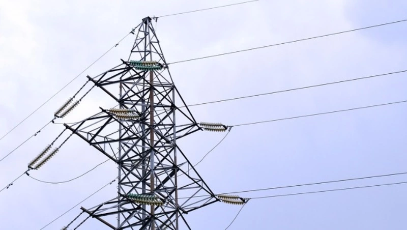 Из-за аварии на ЛЭП несколько домов на Шикотане останутся без света