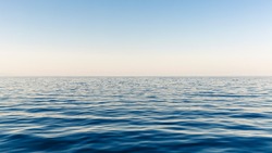 Роспотребнадзор запретил купание в море в двух районах Сахалина