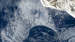 Космонавт снял на видео снежный Сахалин с высоты МКС