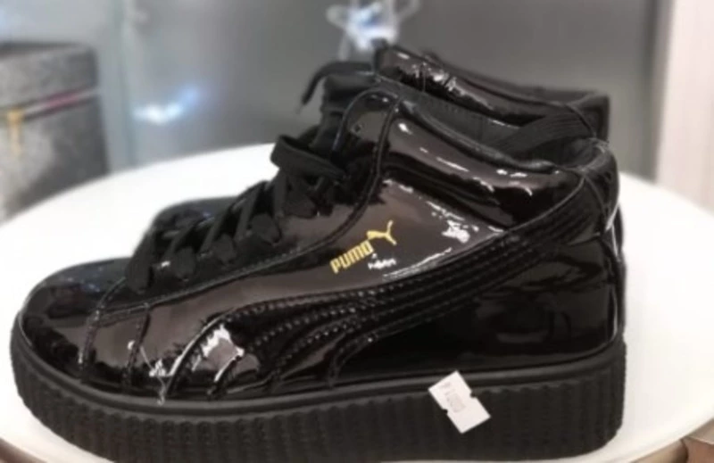 Брендовые туфли стали предметом разбирательства таможни на Дальнем Востоке