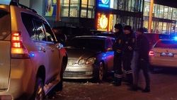 В Южно-Сахалинске машины попали в ДТП и перекрыли полосу