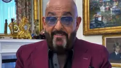 Российская радиостанция четыре часа крутила песню Шуфутинского «Третье сентября»