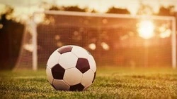 «Сахалин-10» лидирует на областном первенстве по футболу