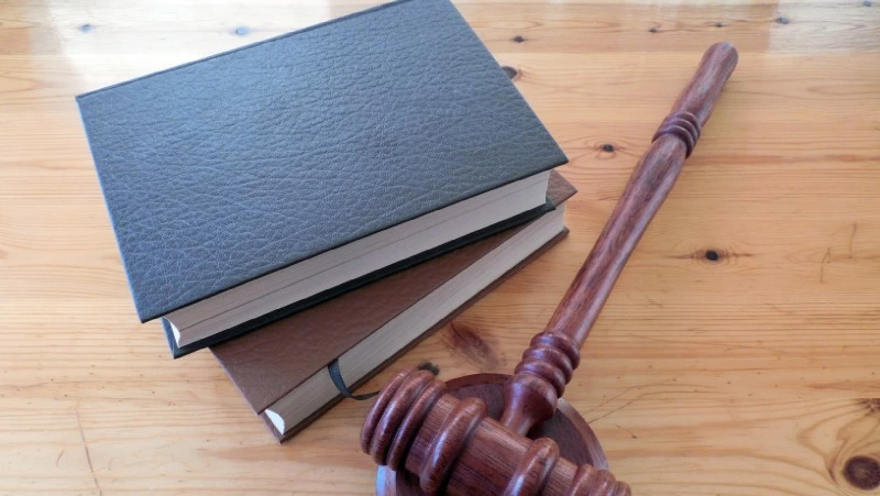 Житель Южно-Сахалинска на два года отправился в колонию за кражу ноутбука