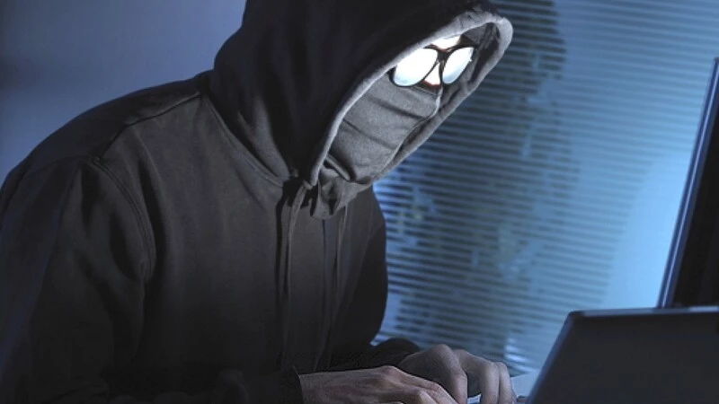 За полгода сахалинцы перевели мошенникам 8,8 миллиона рублей