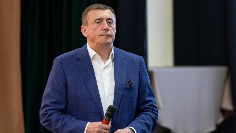 Подвал роддома в Южно-Сахалинске отремонтируют за две недели по поручению губернатора