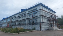 В Углегорском районе заканчивают капитальный ремонт сельской школы