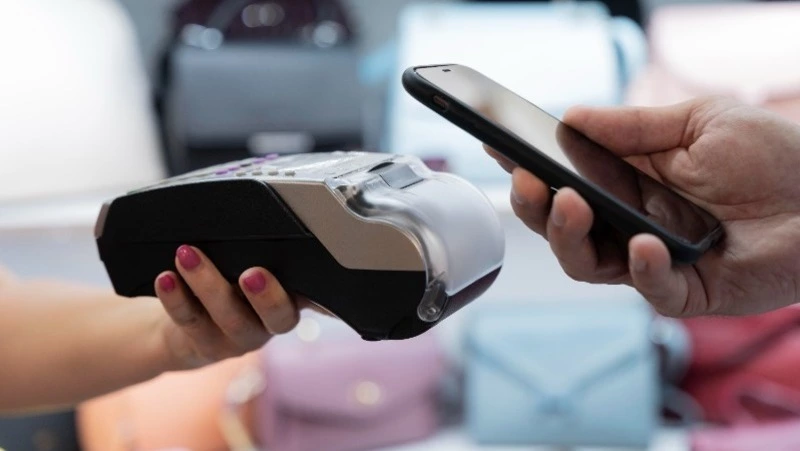 Google убрал Mir Pay и СБПэй из своего магазина приложений