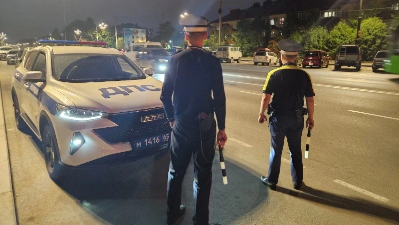 За сутки на Сахалине и Курилах остановили 16 бесправников — ГАИ