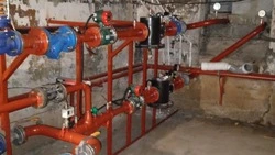 Двое соседей затормозили капремонт целого дома в Холмске