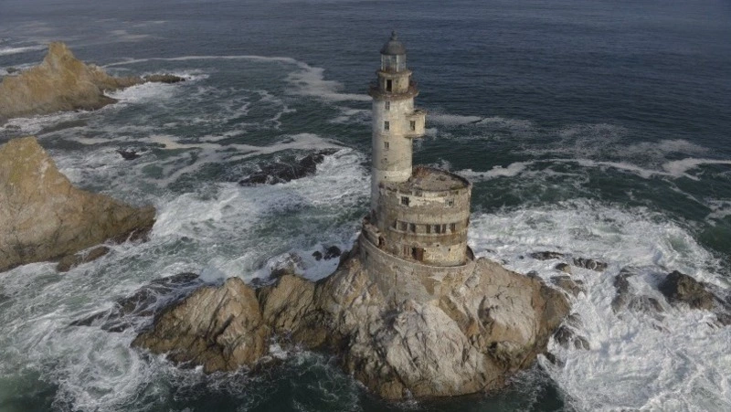 Маяк на Сахалине признали одним из самых красивых в России