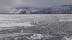 Паромное сообщение Сахалин — материк приостановили из-за циклона