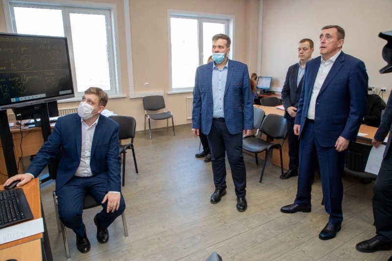 Пациенты смогут попасть на онлайн-прием к врачу до полуночи на Сахалине