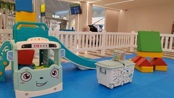 В аэровокзале Южно-Сахалинска открыли игровую зону для детей