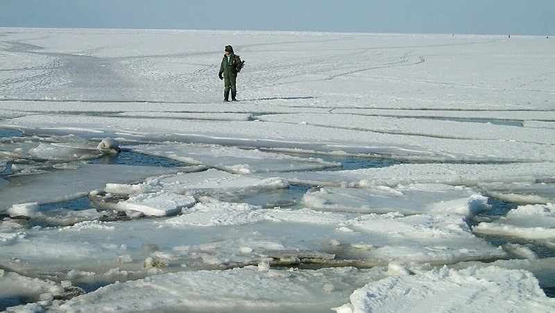 Жителей Сахалина предупредили о взломе припая в заливе Мордвинова 21 марта