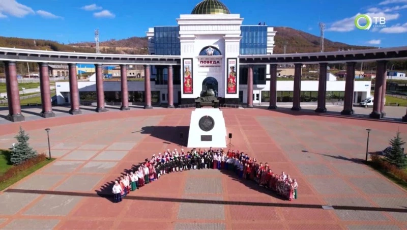 Артисты Сахалина подарили землякам песню «Катюша» в преддверии Дня народного единства