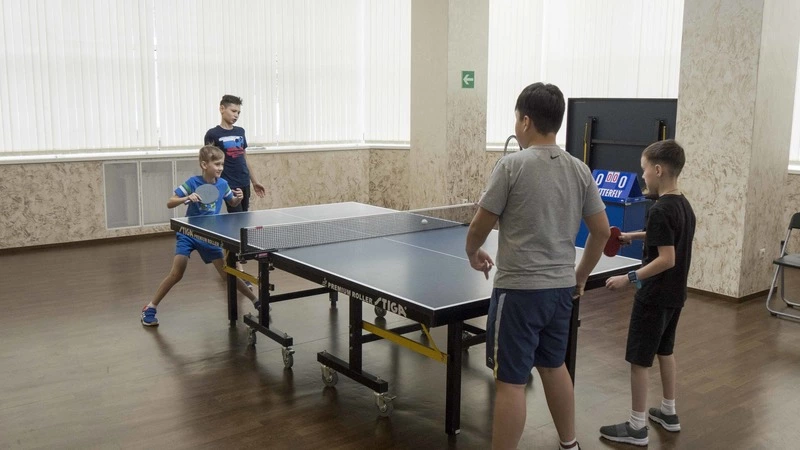 Прошлогодний чемпион защитил титул лучшего теннисиста в столице Сахалина