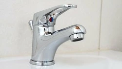 Коммунальная авария произошла в Южно-Сахалинске в ночь на воскресенье