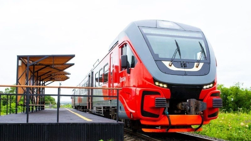 Расписание пригородных поездов в Южно-Сахалинске изменят на сутки 1 и 2 августа 