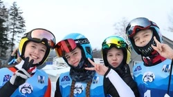 Зимнее первенство по прыжкам с трамплина провели в Южно-Сахалинске